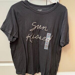 Old Navy "Sun Kissed" - Dark Gray, Size XL